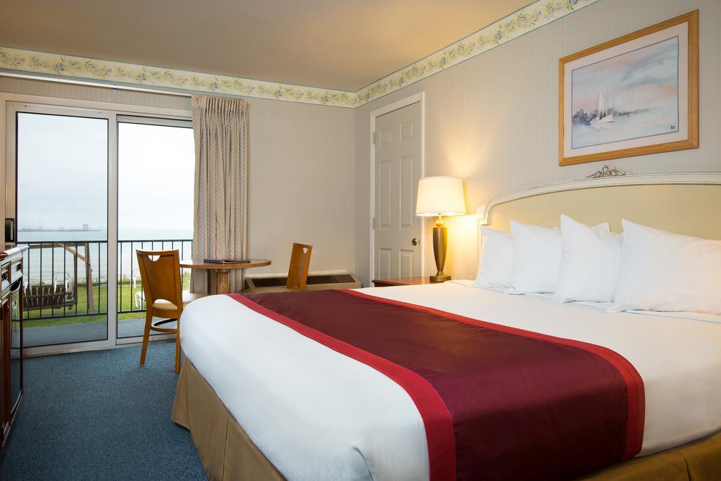 Clearwater Lakeshore Motel 麦基诺城 客房 照片