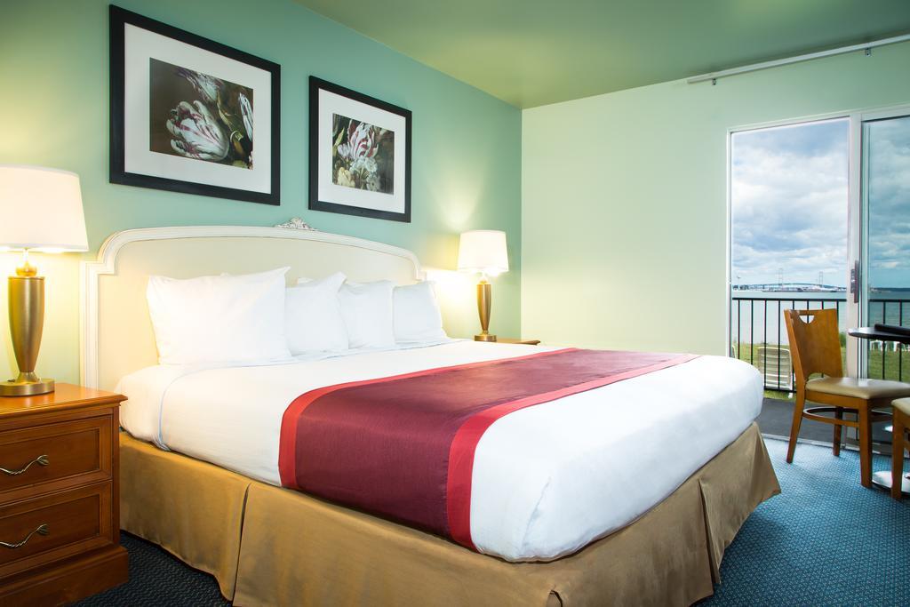 Clearwater Lakeshore Motel 麦基诺城 外观 照片